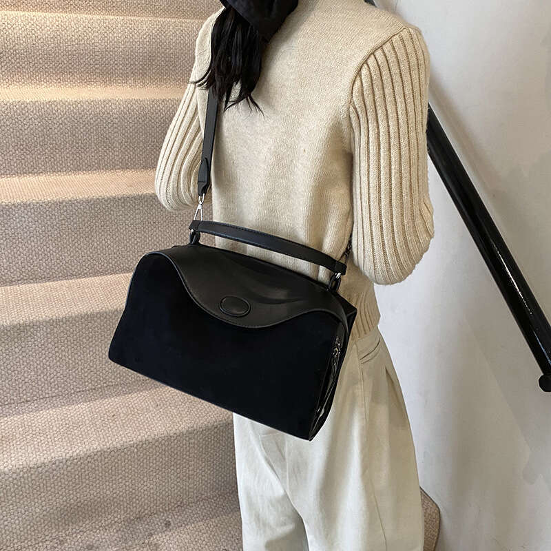 Niche Design Matte Texture Shoulder Simple Casual Handbag Pillow Large Capacity Trendy Crossbody Bag