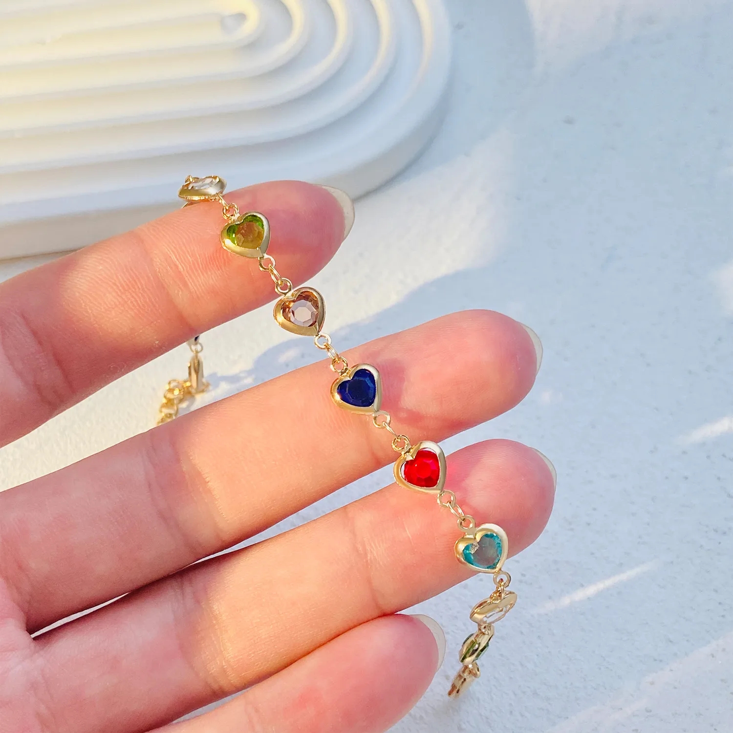 Party Favor Beaded bracelet European and American Ins style colorful heart-shaped zircon bracelet, personalized alloy heart-shaped dopamine bracelet