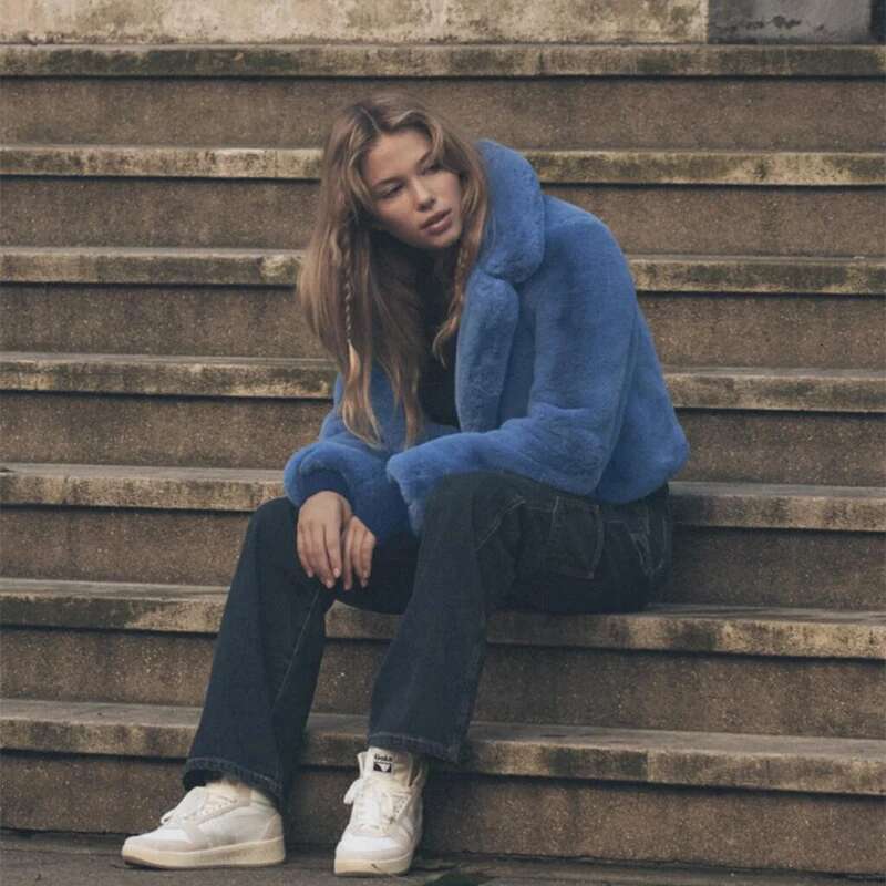 Ins Chic Street Fashion Girls Blue Cropped Plush Coat Women Winter 2024 New Trend Faux Rabbit Fur Jacket Coats Short Outwear