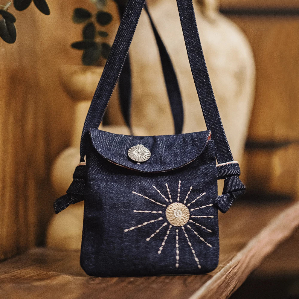 Vintage Embroidered Denim Messenger Bag Ethnic Style Patchwork Mobile Phone Bags Unisex Versatile Small Accessory 250605