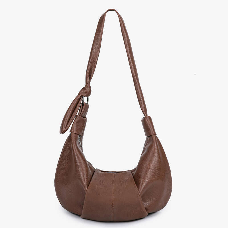 Korean Soft Leather Shoulder Wrinkled Lazy Style Large Capacity Dumpling Casual Versatile Commuter Crossbody Bag