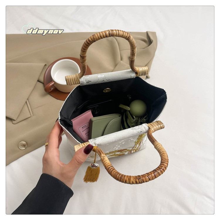 New Chinese Style National Trend Mobile Phone Small Women's Fresh Niche Single Shoulder Crossbody Bag Lightweight Coin Purse ddmynov