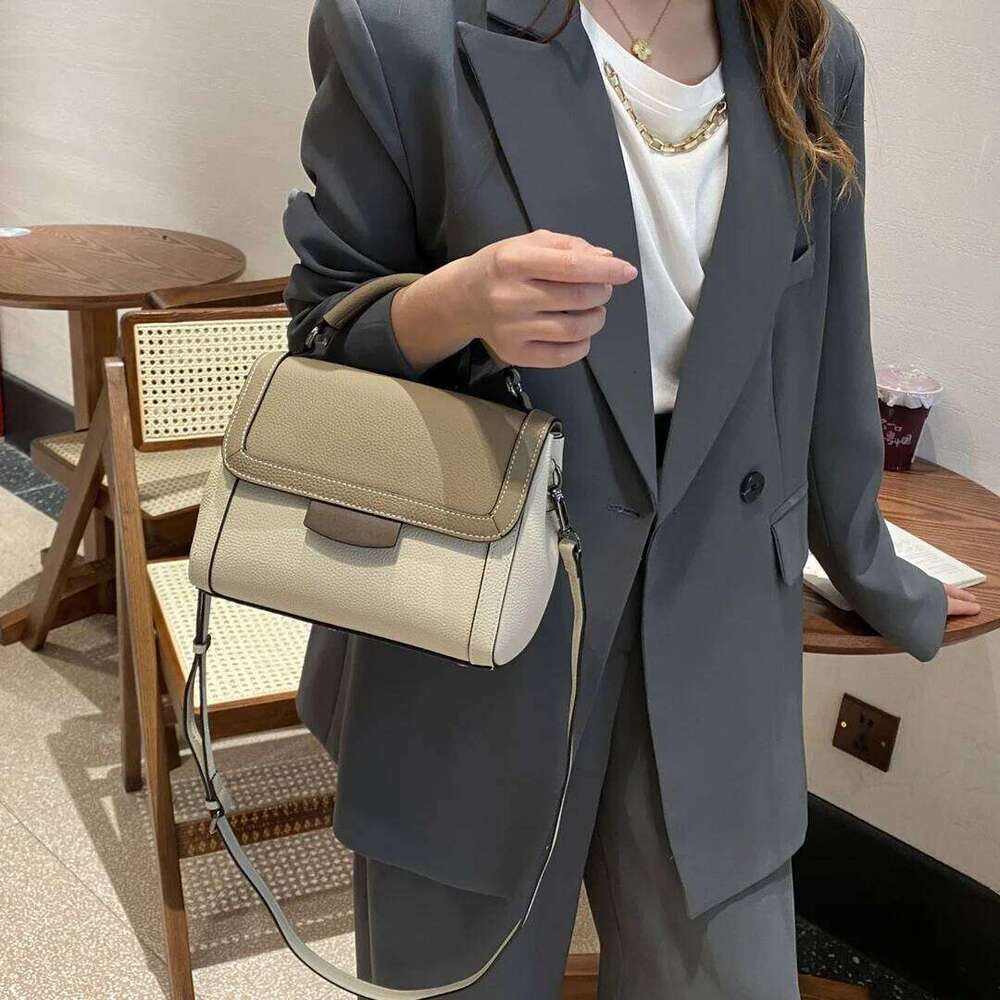 Genuine Leather Crossbody Women's 2023 New Fashion Versatile Handbag Classic Trendy Design Shoulder Bag For Lady