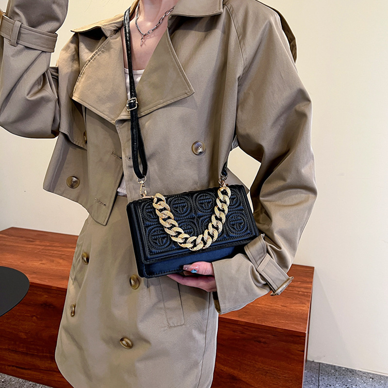 Free Shipping New Designer Luxury Wallet Bag For 2025 Women's Bag Textured Shoulder Crossbody Handbag Small Square Embossed Fashion Commuter Whol