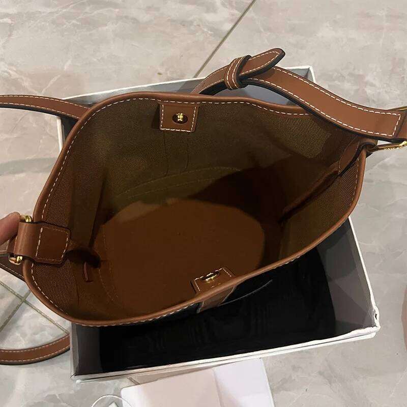 New Women's Multifunctional Bucket Bag, Fashionable Single Shoulder Crossbody Bag, Casual High-Quality Fashion Design Bag 2025/06/10