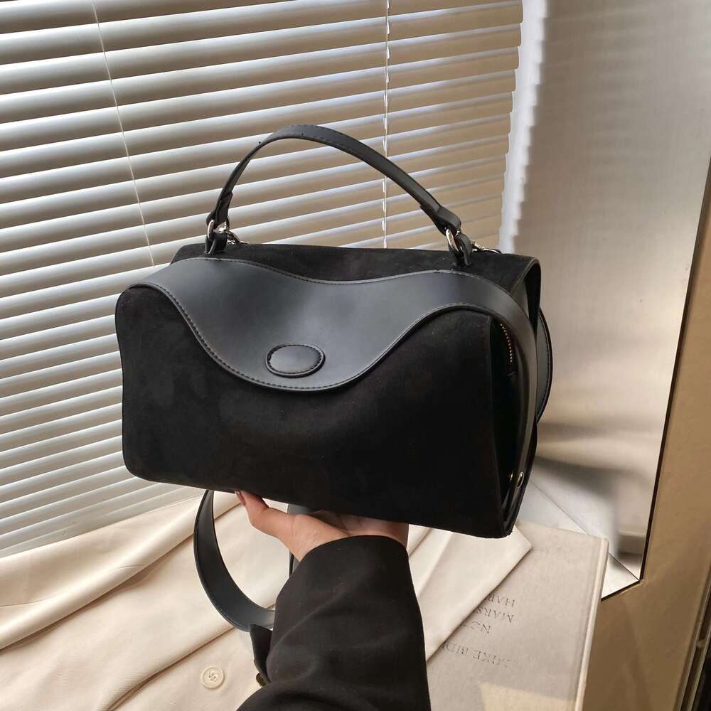 Womens Leather Handbag Designer Fashion Autumn Winter Big Boston Tote Soft Matte Suede Lady Versatile Shoulder Crossbody Bag