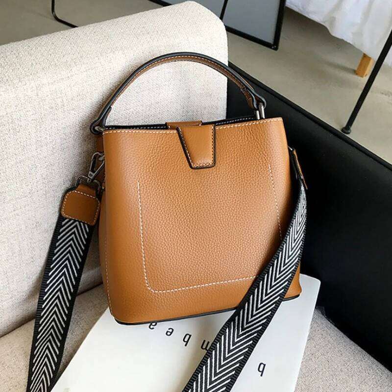 Fashion Bucket Simple Handbag, Leather Hundred Shoulder Crossbody Bag, Head Layer Cowhide Women's Bag