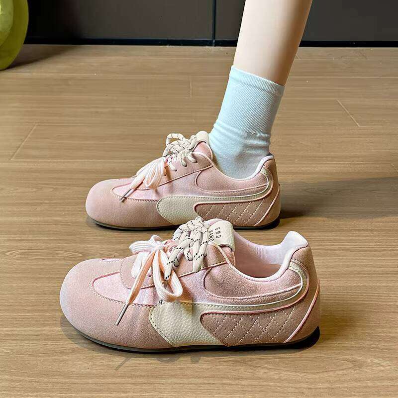 Wholesale Women's Popular Flat Comfortable Training Shoes With Dirt-resistant Suede Leather Upper Anti-slip Rubber Out Sole