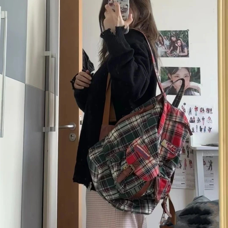 Vintage Plaid Casual Contrast Color Backpacks Preppy Streetwear Fashion Womens Bags Y2k Students Retro Ins All Match Schoolbags 250606
