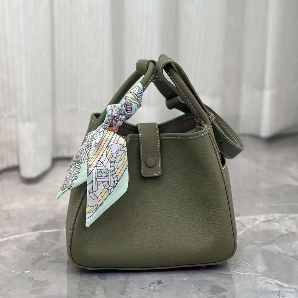 Fashion Large Capacity Leather Bucket For Women Design High Quality Cowhide Handbags High-End Elegant Lady Dinner Bag