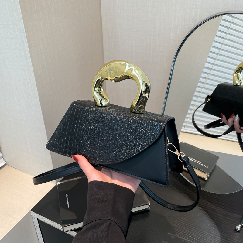 Free Shipping New Designer Bag For 2025 Luxury Wallet Niche Designer Bag High-end Crocodile Women's With Hard Handle Fashion Single Shoulder Cros