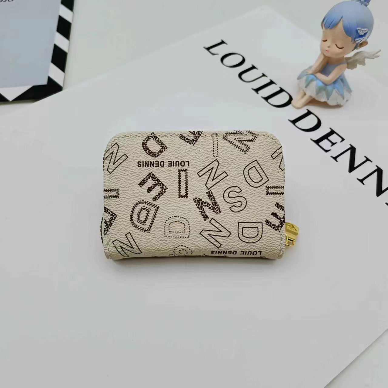 Free Shipping 2025 New Designer Bag Exquisite High-end Multi Card Slot Card Bag Short Compact Coin Bag Trendy High-quality Women's Wallet