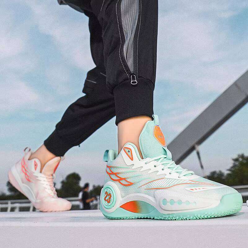Fashion Hot Sales Men Breathable Sneakers Color Trend Casual Sports Basketball Shoes