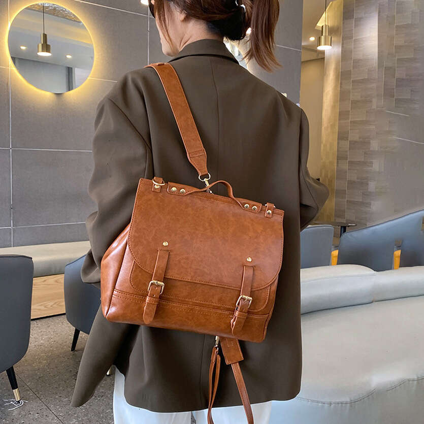 Artistic College Style Backpack Oil Wax Leather Texture Large Capacity Simple Commuter Crossbody Messenger Bag