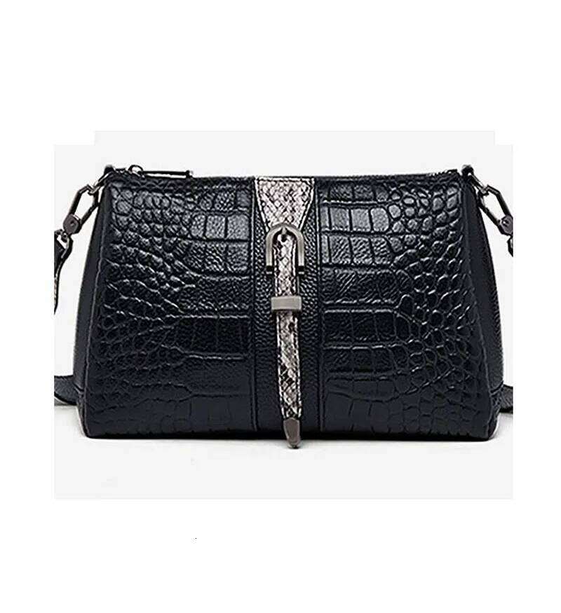 Genuine Leather Crossbody Wide Strap Women's 2025 New Fashionable Shoulder Bag Versatile 2025/06/10
