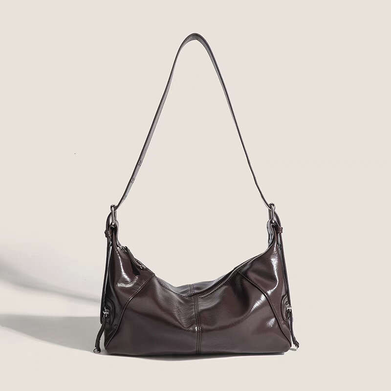 2025 New French Style Niche Crossbody High-end Sweet Cool Girl Fashion Single Shoulder Soft Leather Bag for Women