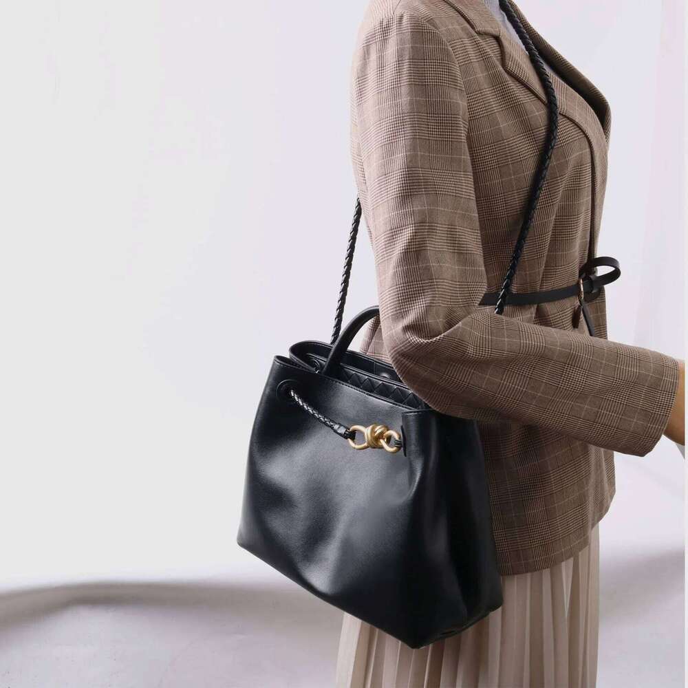 Women's Handbags 2025 New Spring Autumn Fashion Tote Bags Genuine Leather High Quality Women Designer Bag