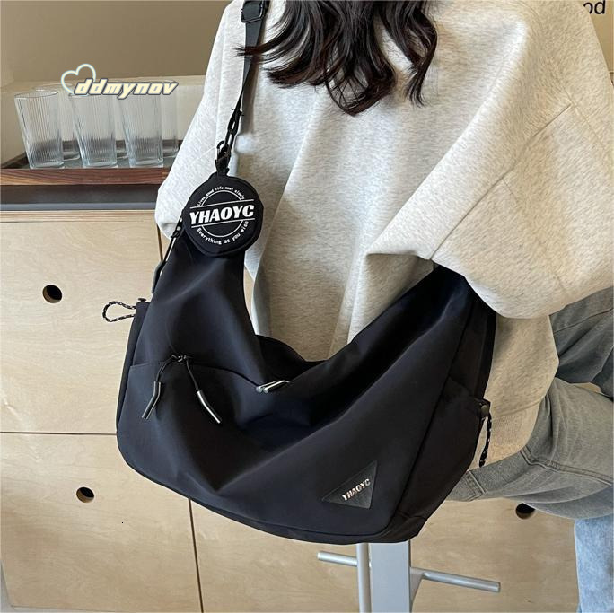 Large Capacity Canvas for Women 2025 New Versatile Casual Simple Dumpling High-end Trendy Crossbody Bag ddmynov