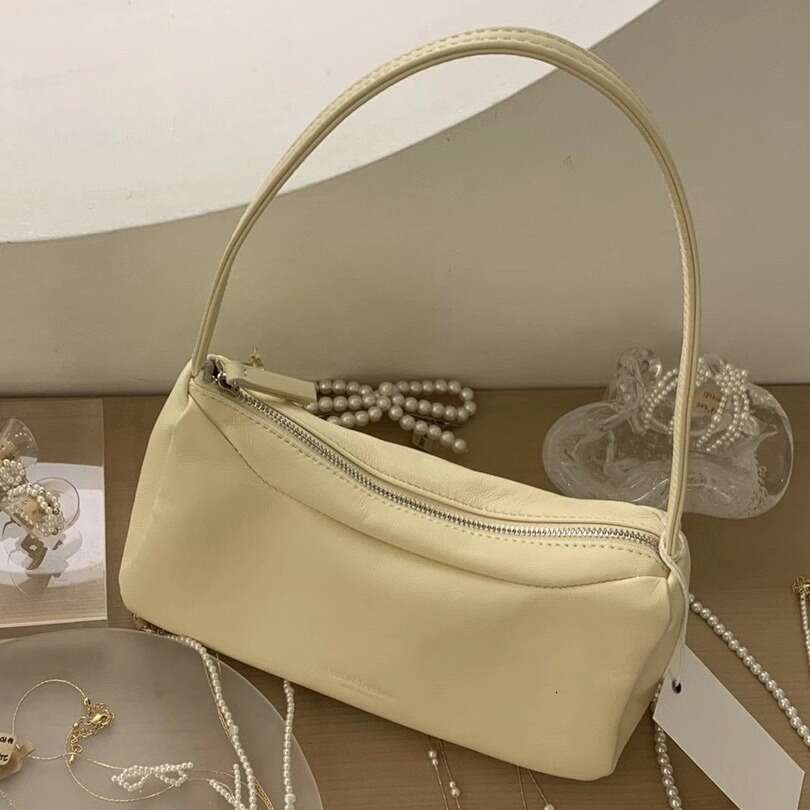 Bucks&Leather Underarm Korean Niche New High-End Lambskin Simple Versatile Shoulder Bag for Women