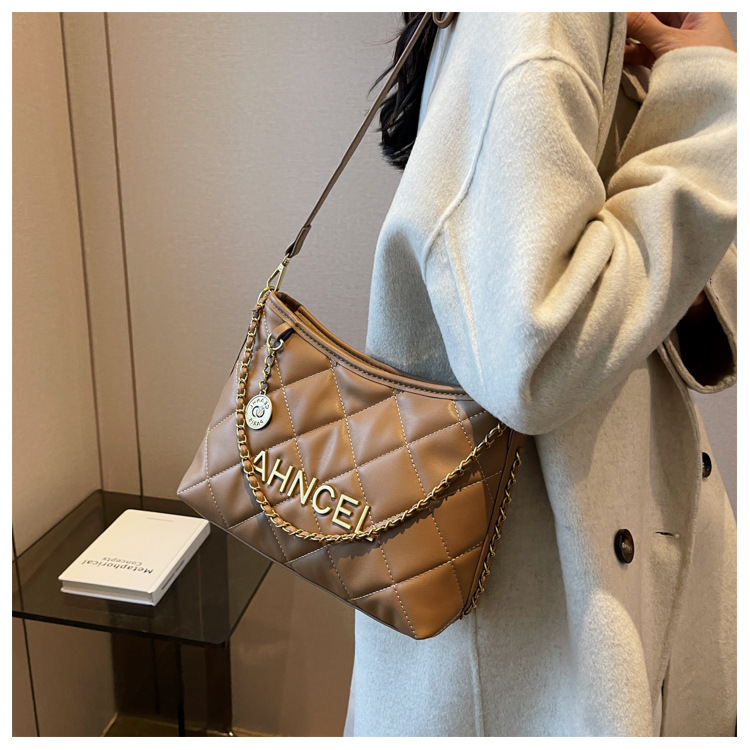 Free shipping new designer Shoulder Bags womans ladies flap lady square handbag women crossbody Underarm Bucket bag