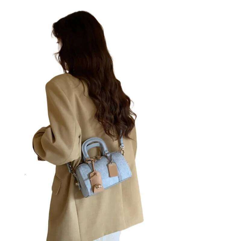 Fashion American Retro Design Denim Blue Pillow Bags Women 2025 New Hundred Sweet Cool Mini Boston Bag Shoulder Crossbody