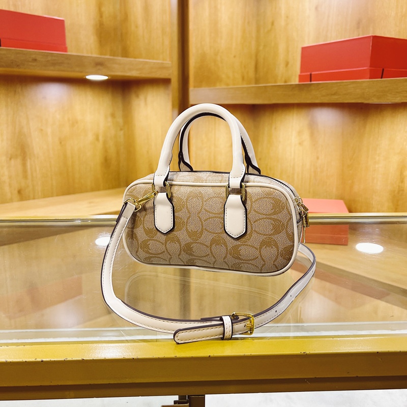 Free Shipping 2025 Designer Women's Luxury New Korean Style Handbag Fashion Single Shoulder Crossbody Bag brown