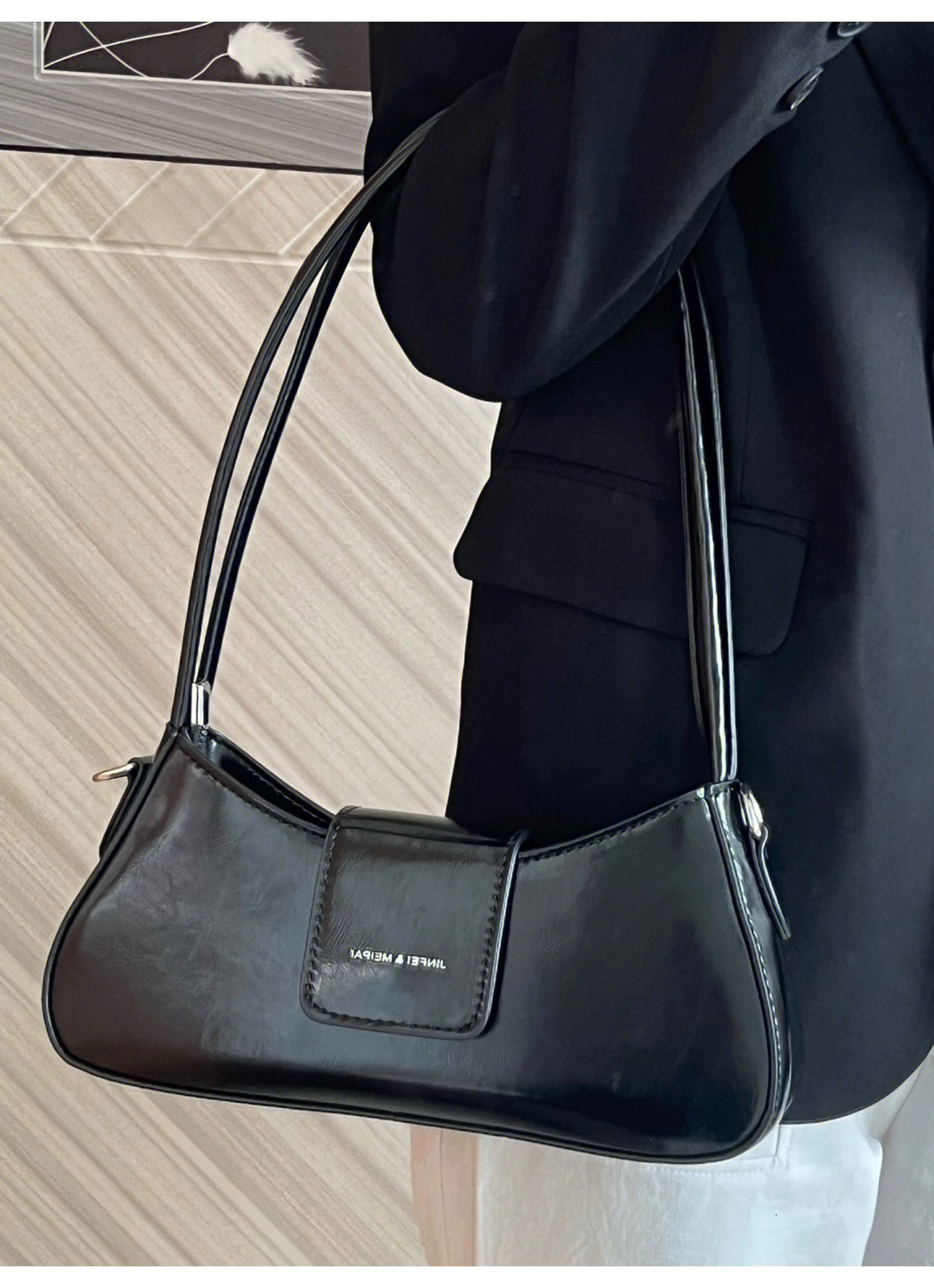 Free Shipping New Designer Bag For 2025 French Style High-end Handbag Niche Underarm Bag Fashion Commuter Versatile Luxury Wallet Shoulder Crossbody