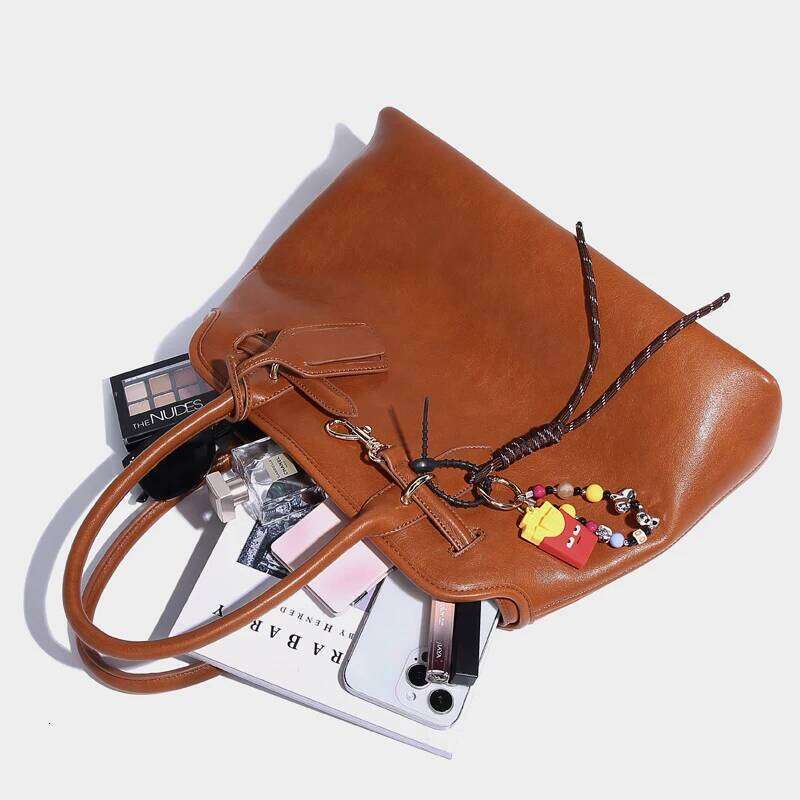 England Style Tote Bags For Women Designer Handbags Purses 2024 New In PU Belt Buckle Top Handle Large Capacity Shoulder