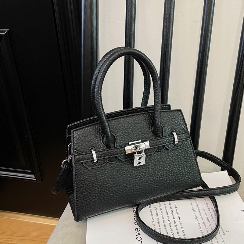Free Shipping Designer Bag Women's 2025 Summer New High-end Texture Tote Fashion Trend Commuting Single Shoulder Crossbody Bag