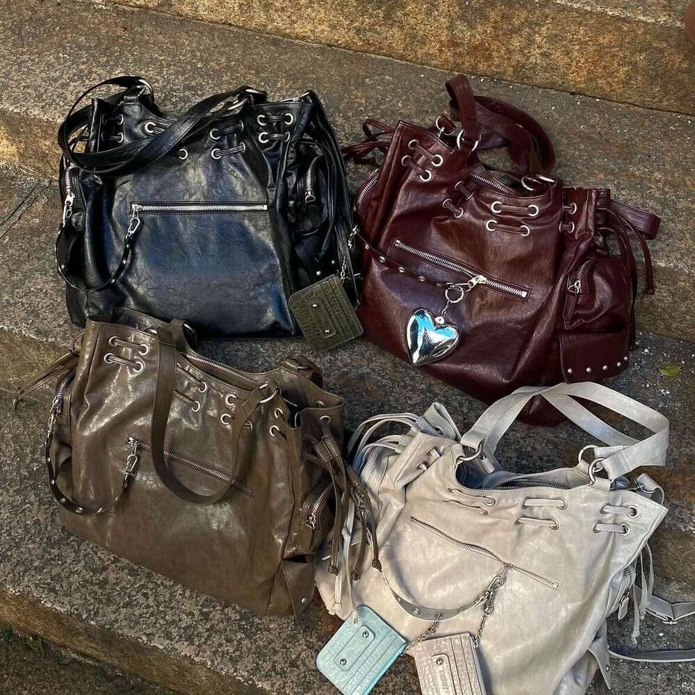 Korean Niche Deinet Motorcycle 2025 New Tote Large Drawstring Pocket Rivet Shoulder Bag for Women