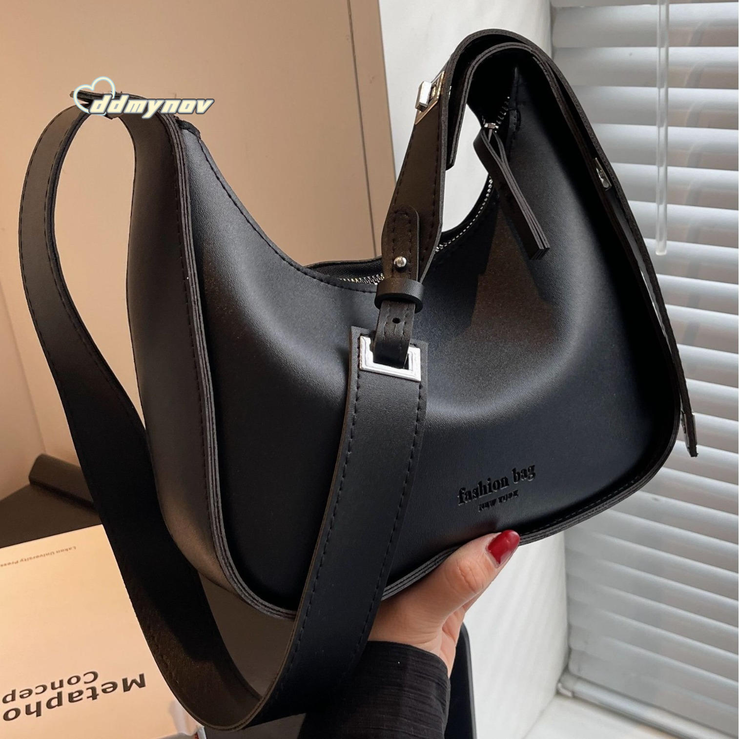 Niche Design Crossbody 2024 New High-end Fashion Women's Versatile Texture Casual Shoulder Underarm Bag Trend ddmynov