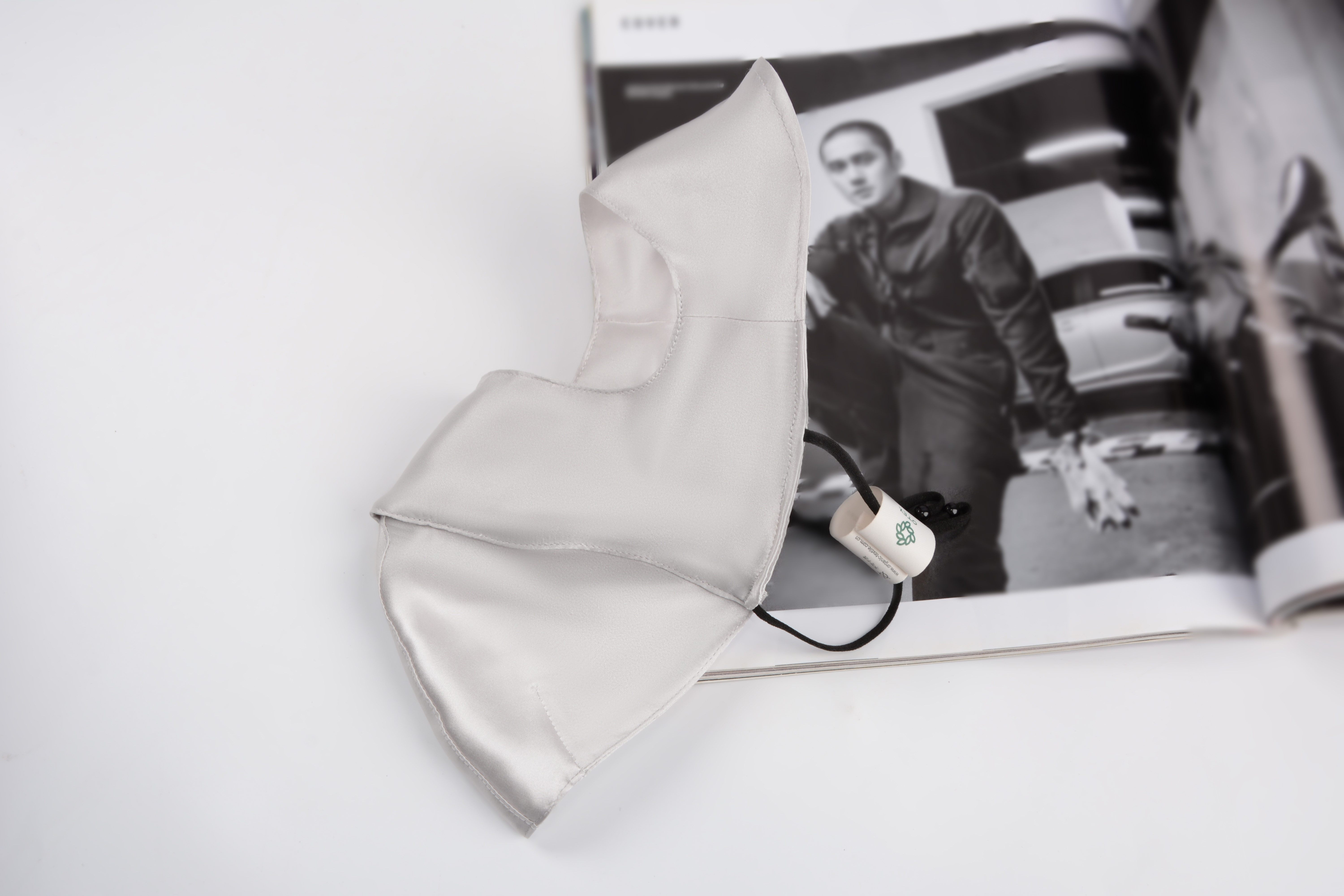 Fashion Face Mask Summer Sunblock Face Mask Breathable Silk Full Cover Face Men Women Outdoor Cycling Hiking Masks UPF 50+ 100%0rganic Silk 0T373