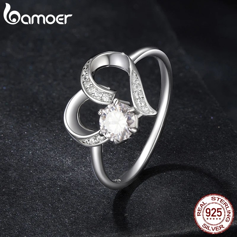 BAMOER 925 Sterling Silver Solitare Heart Love Moissanite Engagement Ring for Women, Gold Plated Wedding Band Promise Rings