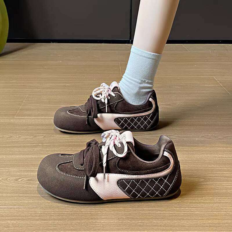 Wholesale Women's Popular Flat Comfortable Training Shoes With Dirt-resistant Suede Leather Upper Anti-slip Rubber Out Sole