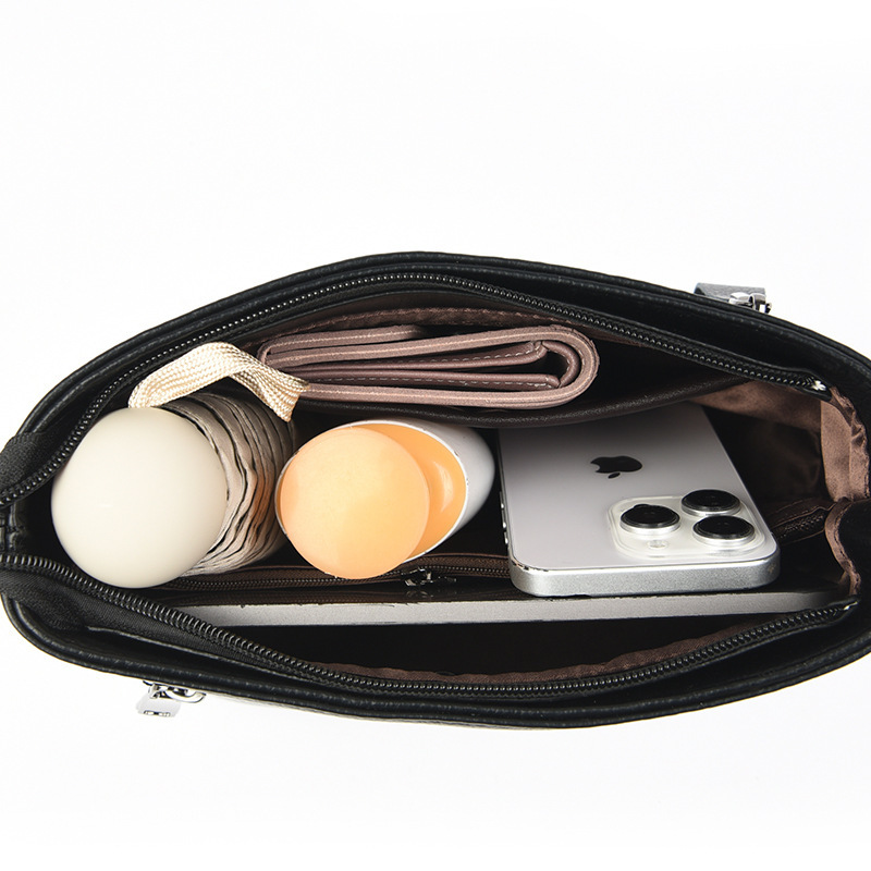 Crossbody 2025 New Chinese Style Embroidered Clutch Fashionable Elegant Mom Large Capacity Simple Shoulder Bag