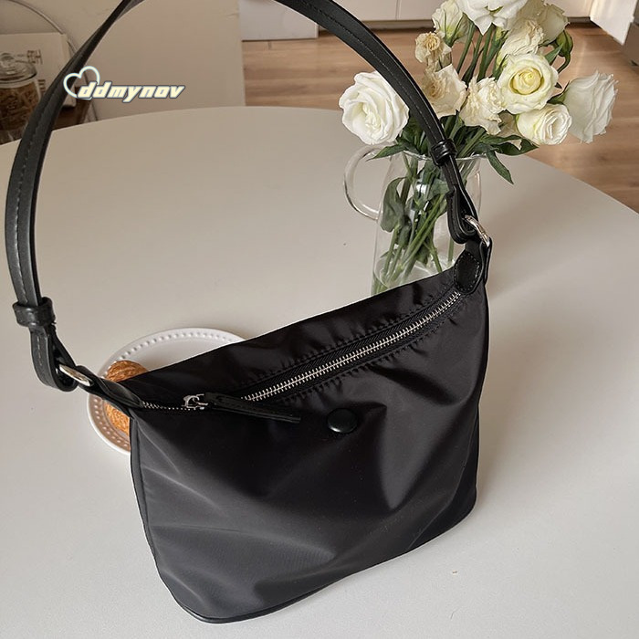 Spring Lightweight Waterproof Nylon Oxford Cloth INS Korean Style Dumpling Shoulder Underarm Small Bag for Women ddmynov
