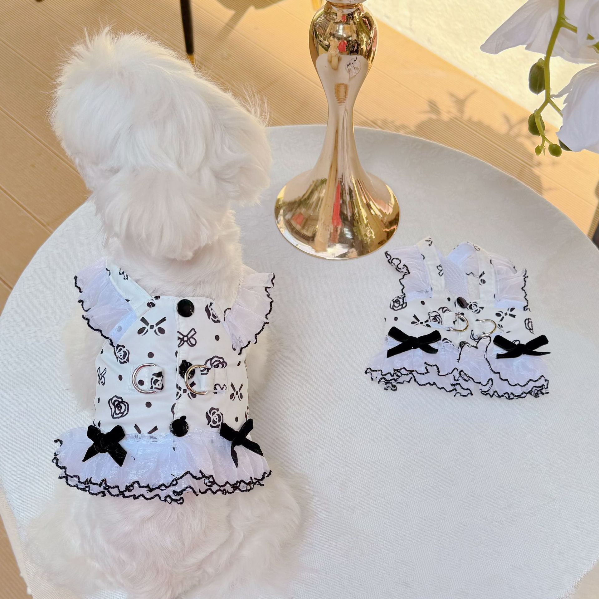 Fashion Dog Harness Dress with Leash D-Ring for Small Dogs Floral Bow Tie Girl Puppy Dress Breathable Cute Princess Dog Dresses Spring Summer Pet Clot