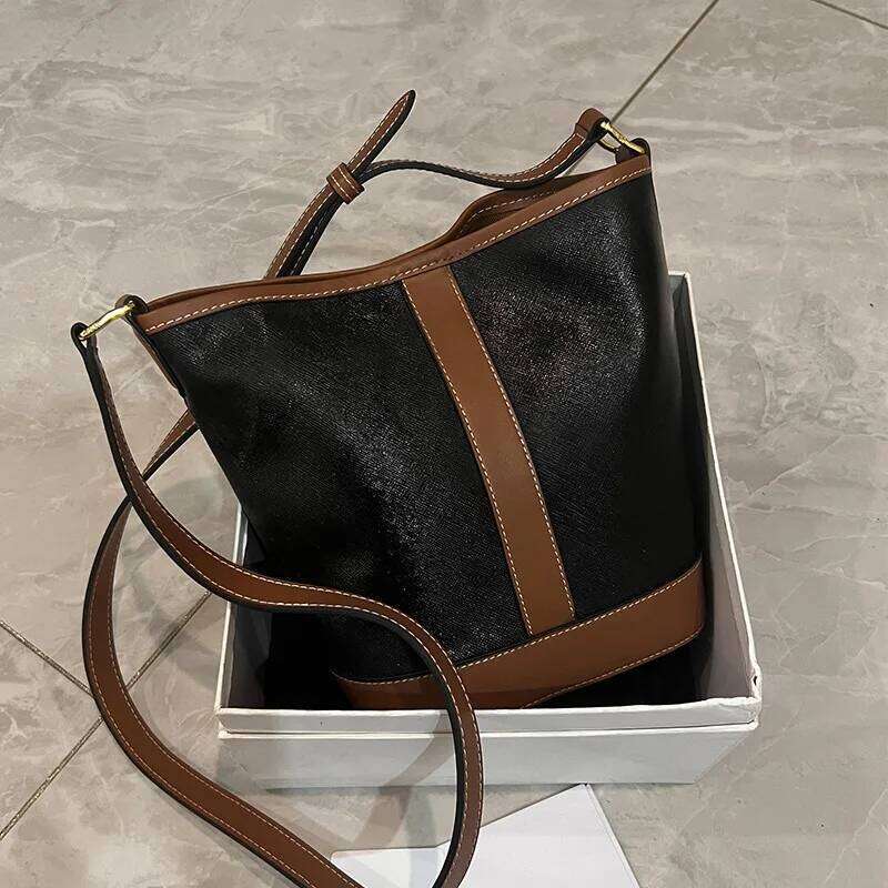 New Women's Multifunctional Bucket Bag, Fashionable Single Shoulder Crossbody Bag, Casual High-Quality Fashion Design Bag 2025/06/10