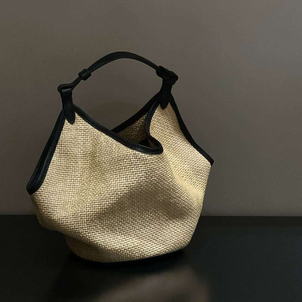 Versatile Summer New Style Straw Woven Genuine Leather Lining Women's Trendy Waist Pack Basket Bag Bucket