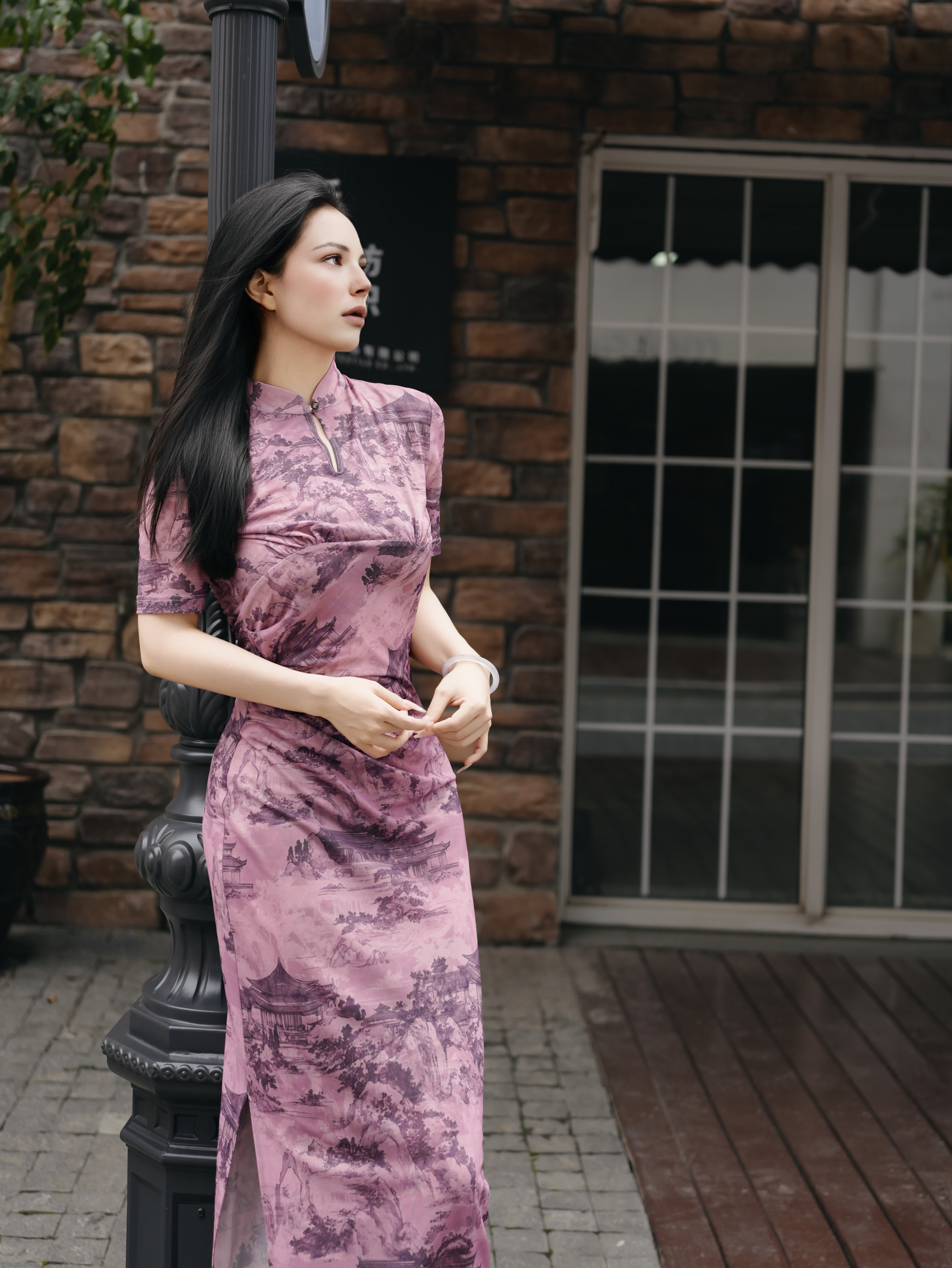 HZHJ New Original Designer Pink Charm Dress with Retro and White Appearance