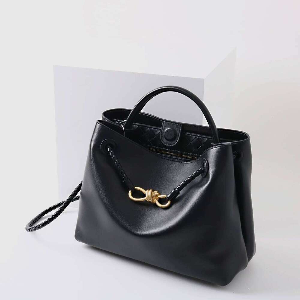 Women's Handbags 2025 New Spring Autumn Fashion Tote Bags Genuine Leather High Quality Women Designer Bag