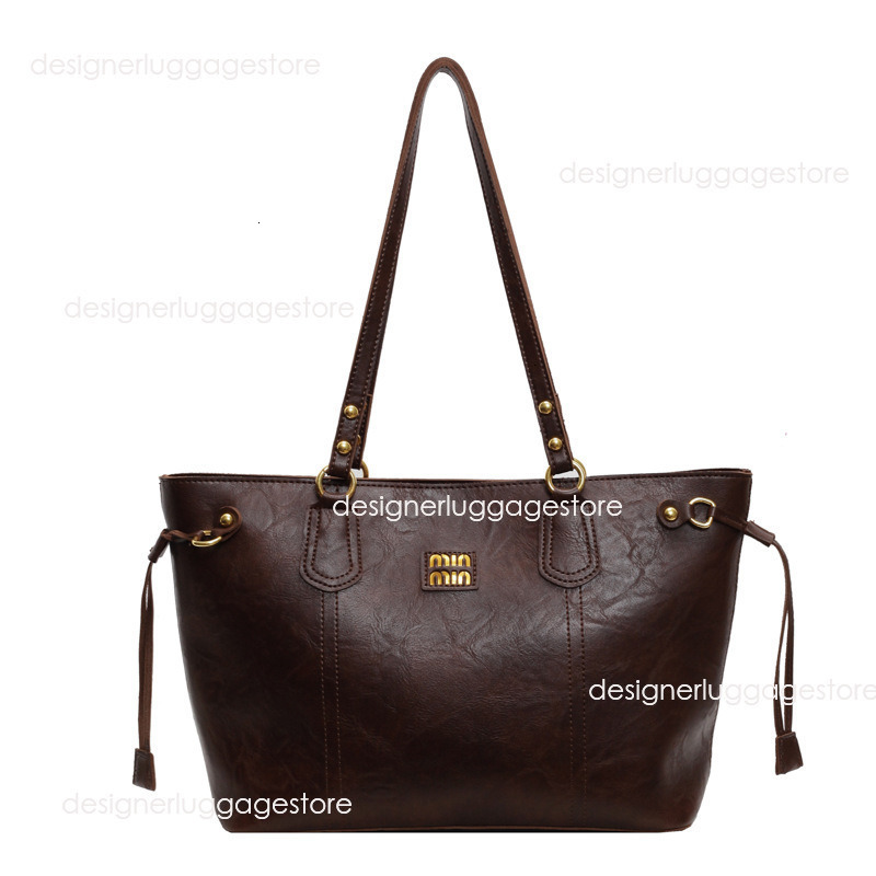 designer High-end Practical Handbag Tote Bag Large Capacity Shoulder Commuter Women's Bag 2025 Autumn Winter New Korean Versatile Large Bag