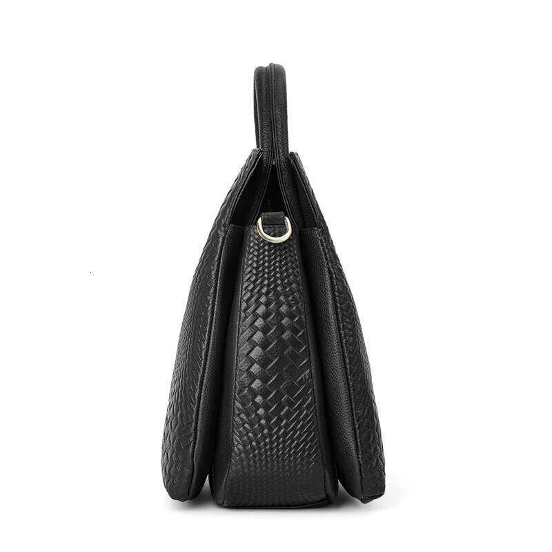 Aidrani Women's Genuine Leather Handbag With Luxurious Woven Patterns Is A Large Capacity And Fashionable Cowhide Bag