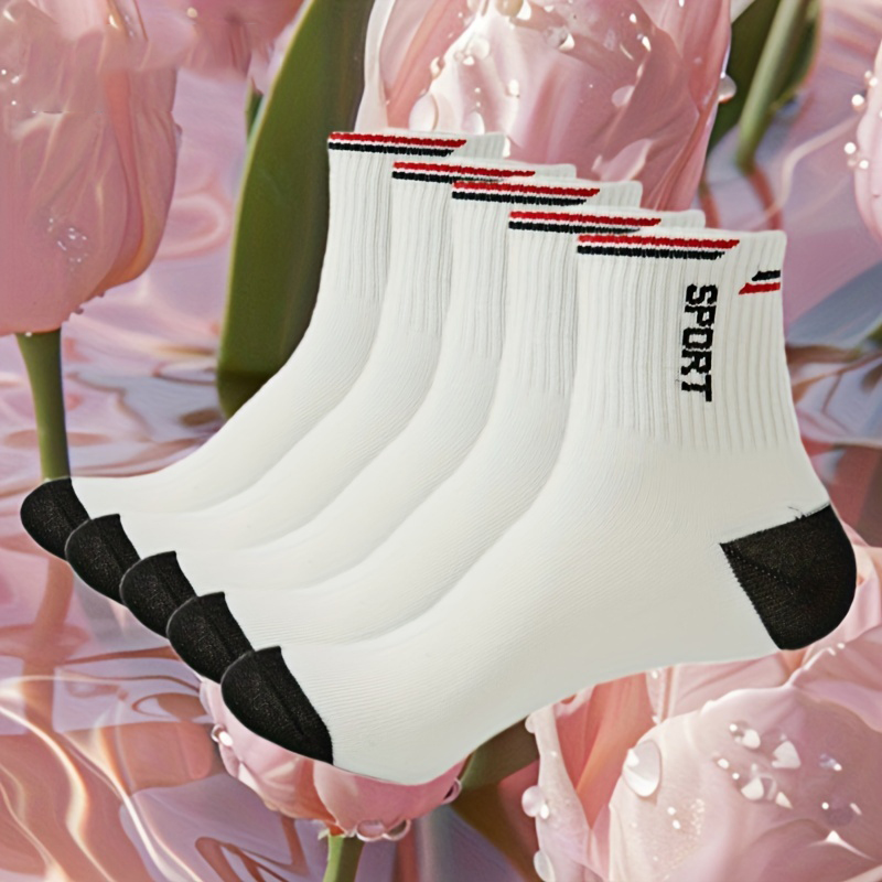 Mesh Fabric Breathable Sports Socks Featuring Comfort-Cushioned Sole for Enhanced Performance