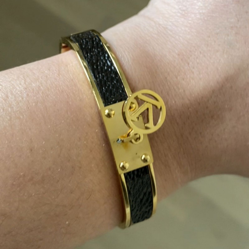 19CM Luxury Bangle 18K Gold Plated Designer Bracelet Stainless Steel Fashion Bracelet For Men Women Wholesale