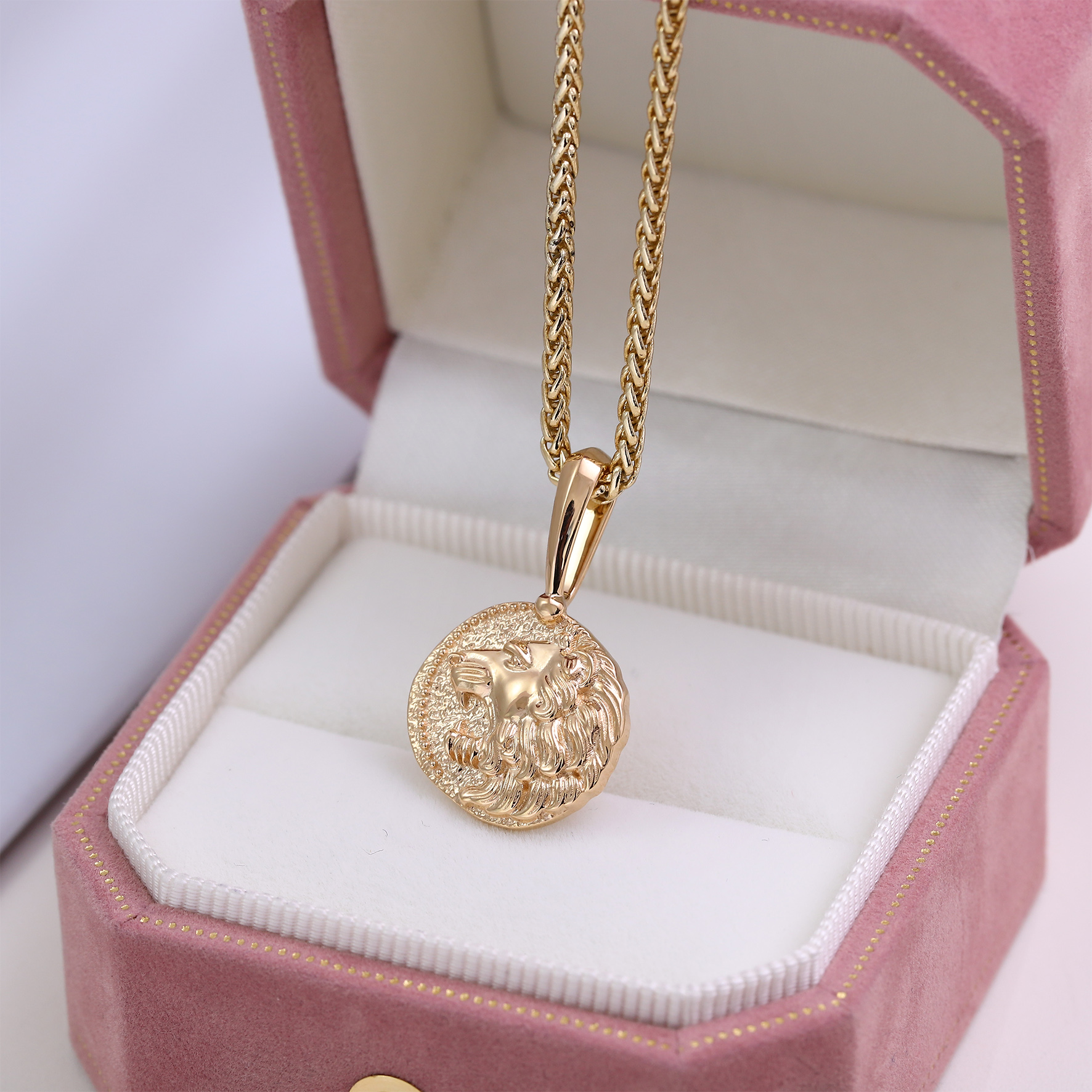 Provence Jewelry Custom Luxury Jewelry Animal Design Lion Pendant Customized 10k 14k 18K Soild Yellow Gold Smooth Back Hip Hop Jewelry for Gift