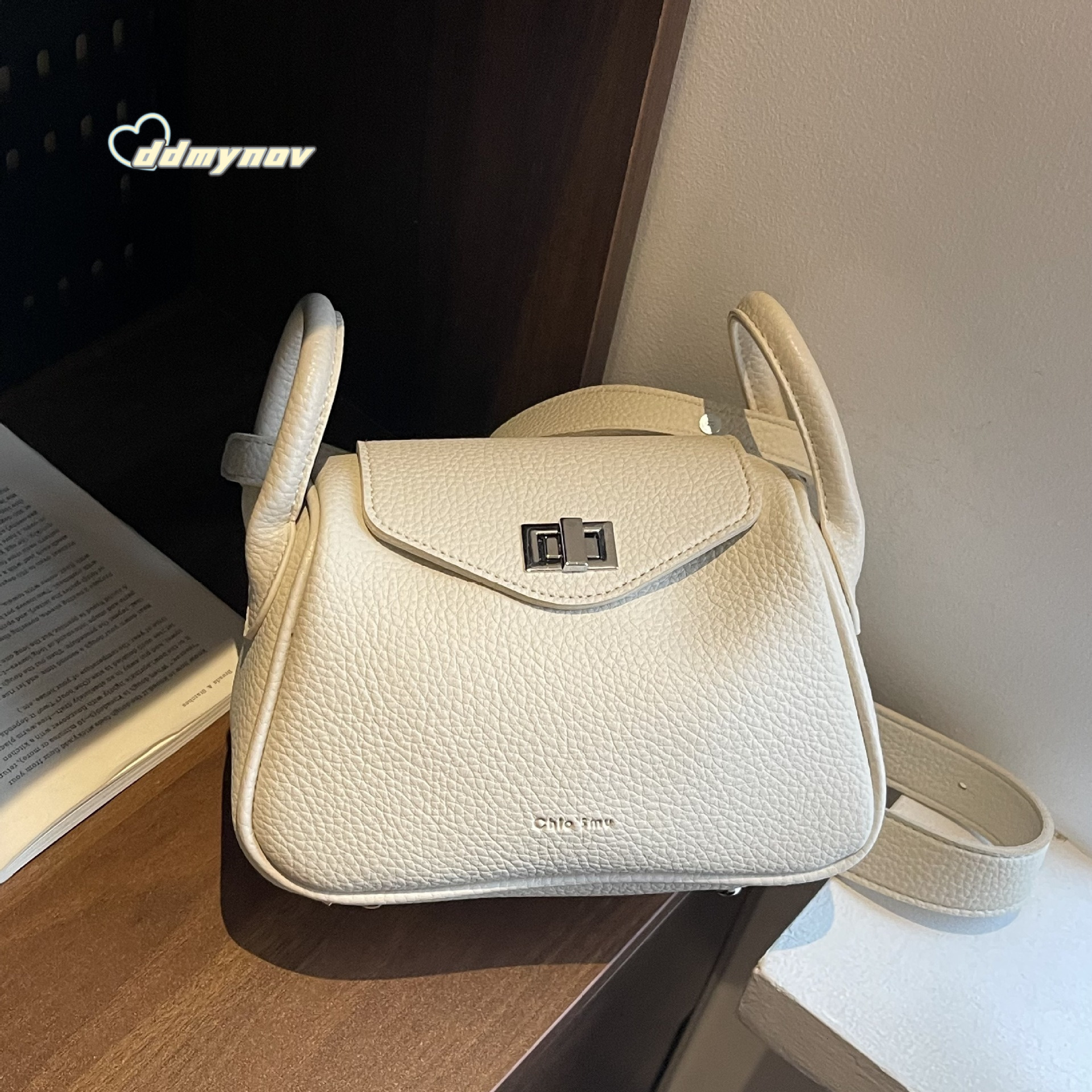 Niche Texture Underarm for Women 2025 New Fashion Litchi Pattern Pillow Versatile Shoulder Crossbody Bag ddmynov