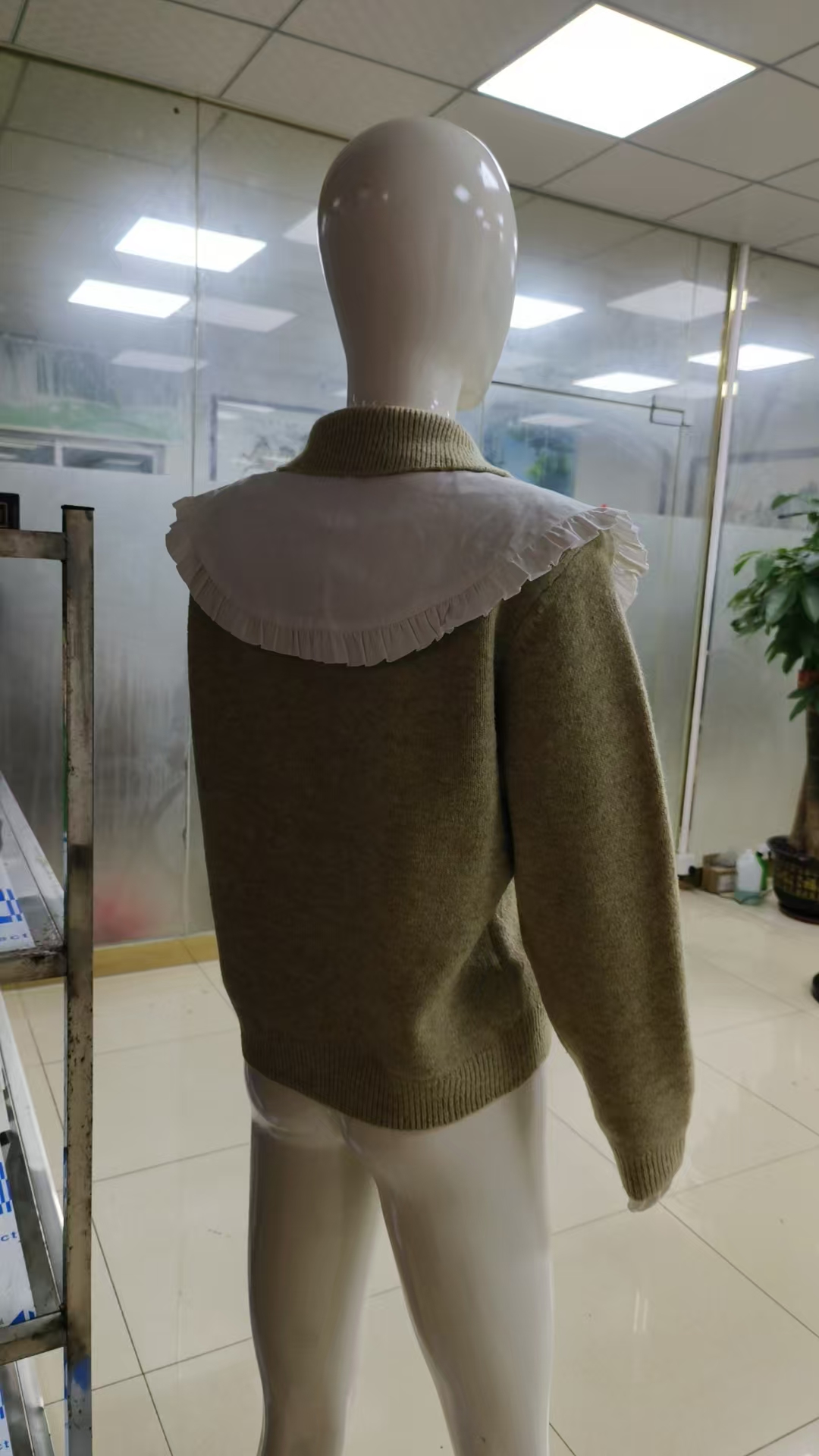 Ladies' real two-piece pullover cedar fashionable sweater Support customized styles with complete options