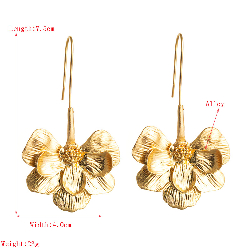 European and American Exaggerated New Fashion Long Flower shaped Hook Earrings for Women Simple Golden Temperament