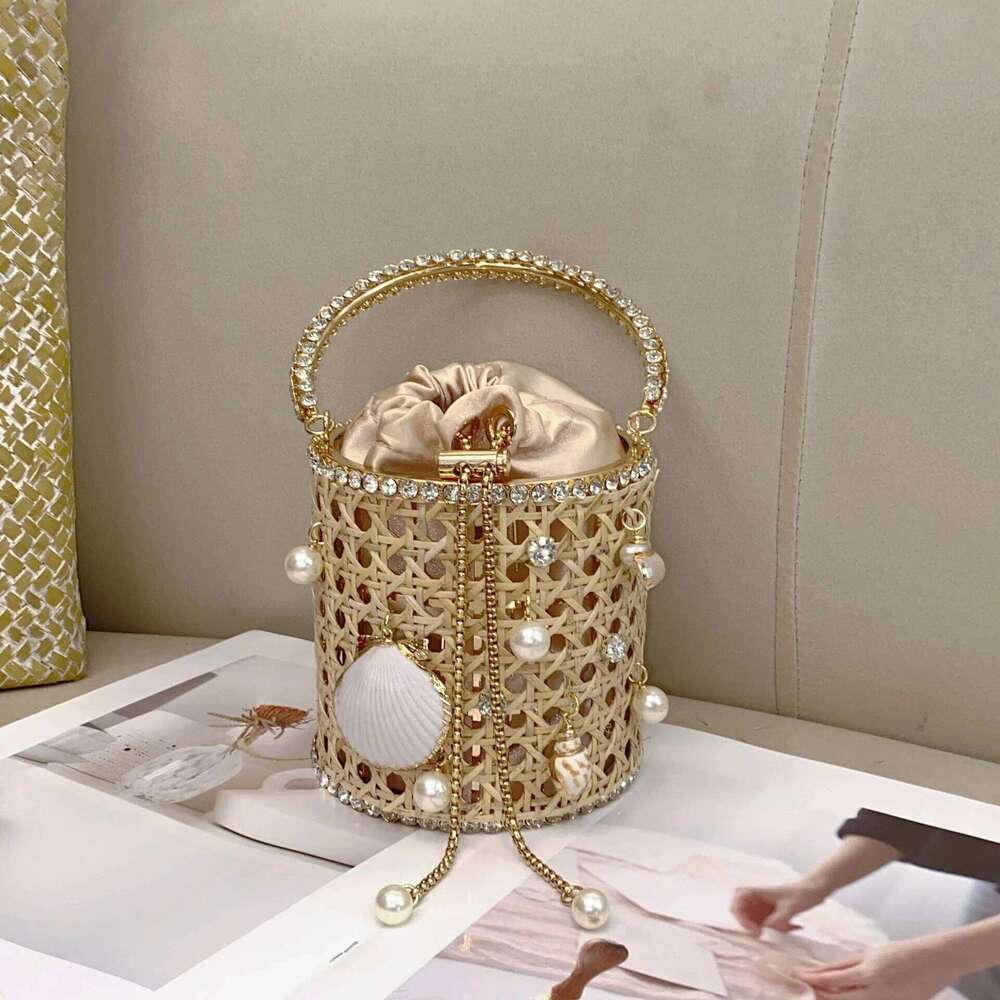 Summer Flower Beach Women Bohemia Hand Woven Beaded Straw Dia Handbag Elegant Shoulder Bag High Quality Evening Bags